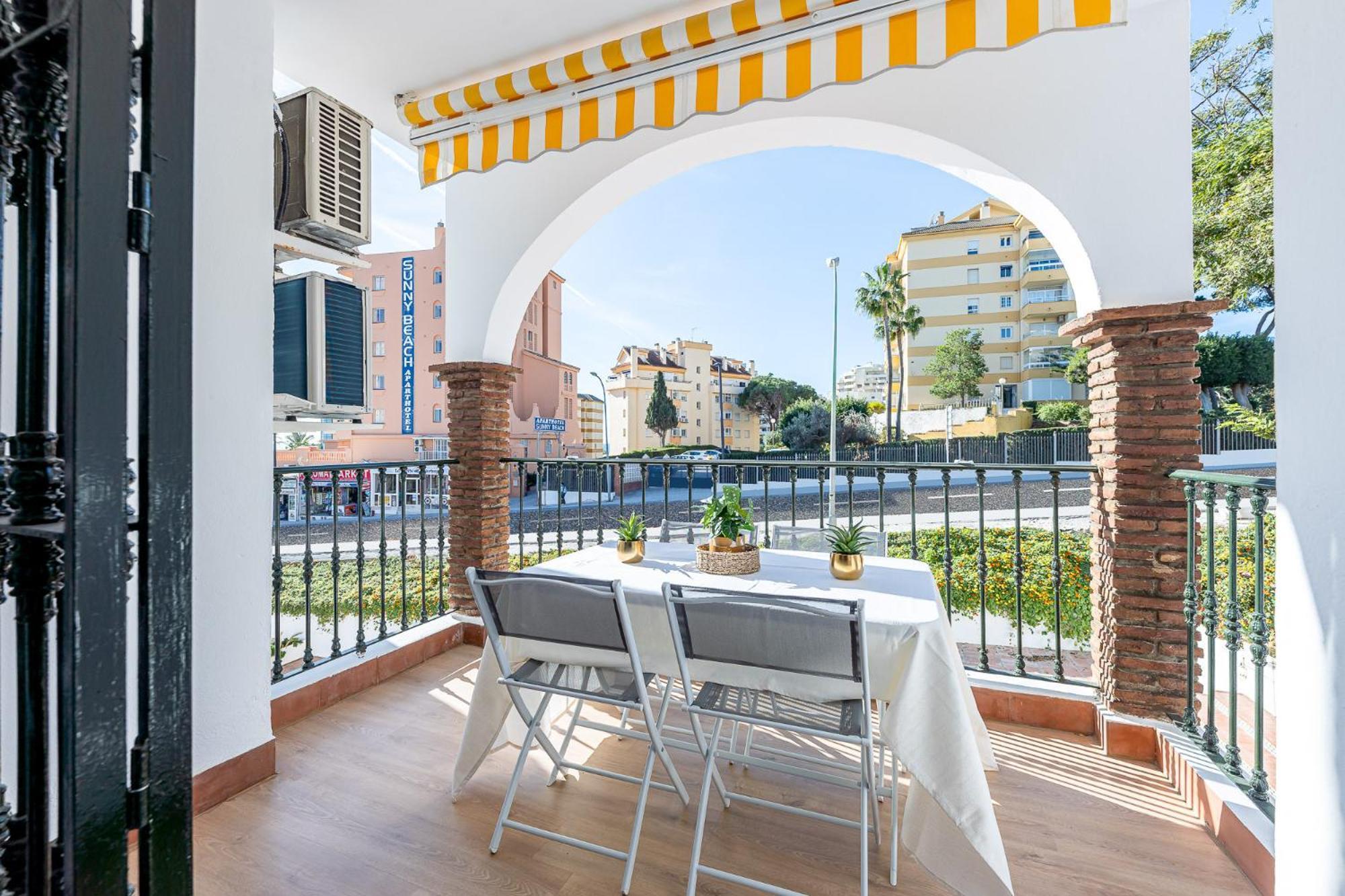 797 Holiday Rentals - Apartamento En Pueblo Quinta A 1 Min De La Playa Benalmadena Exterior photo